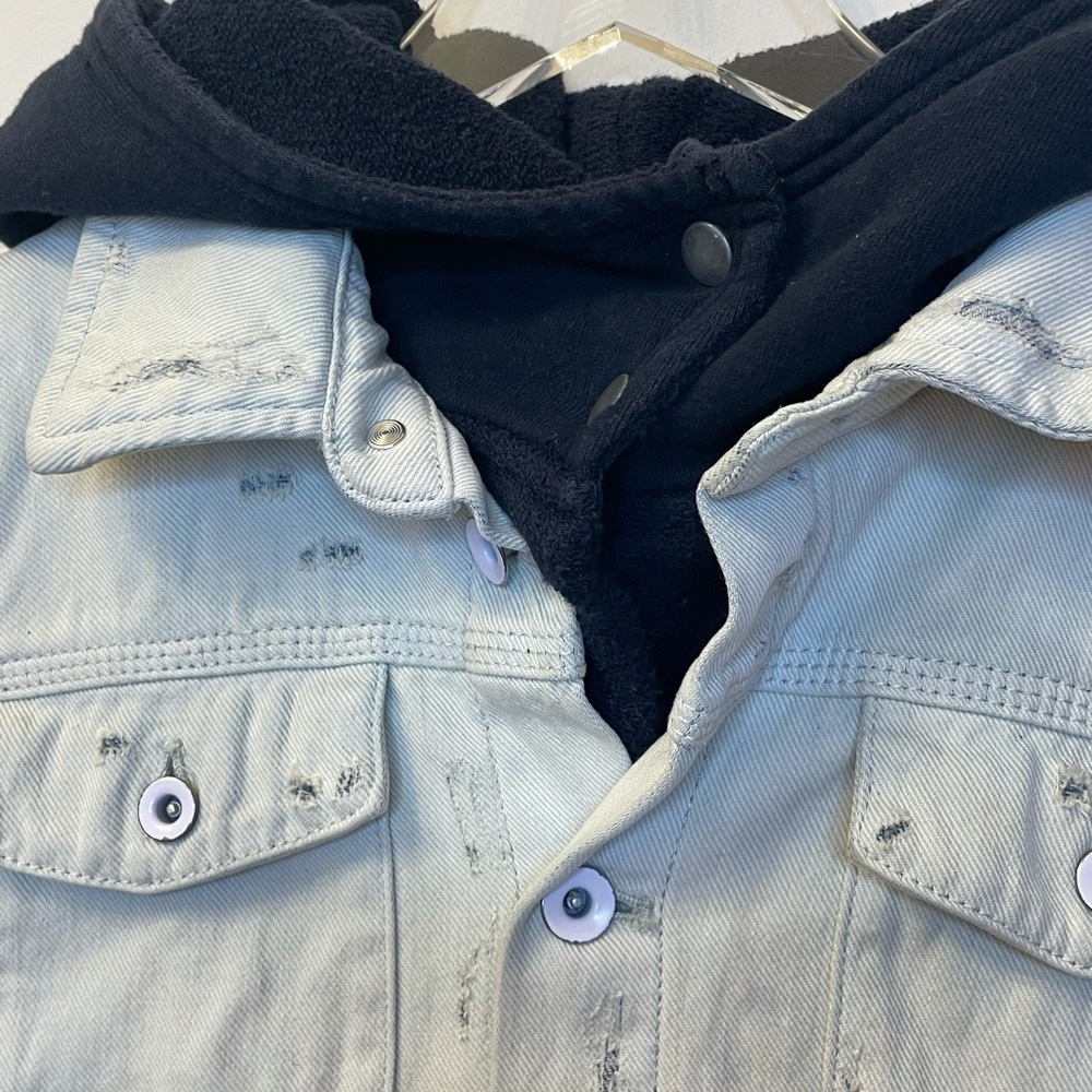 Free People Distressed Denim Jacket - Picture 4 of 6